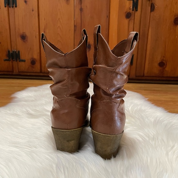 Wet Seal Women Western Style Mid-Calf Boot In Brown Size 7 - Picture 8 of 12